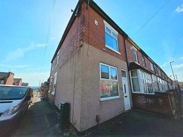 3 Bedroom End Of Terrace House For Sale In Leonard Street, Burslem, Stoke-on-Trent, ST6