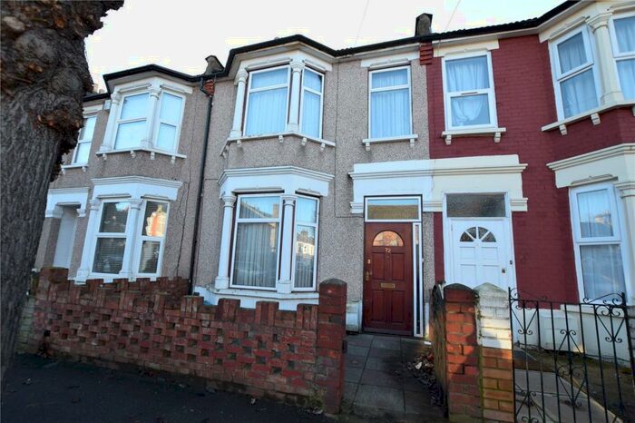 3 Bedroom House To Rent In Eric Road, Romford, RM6