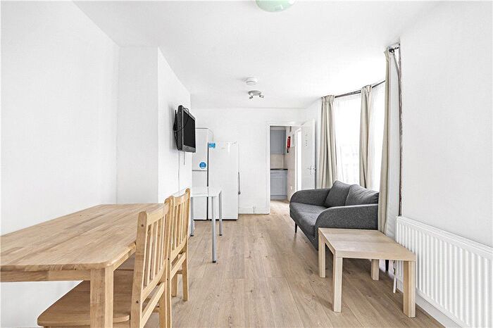 5 Bedroom Terraced House To Rent In Simms Road, London, SE1