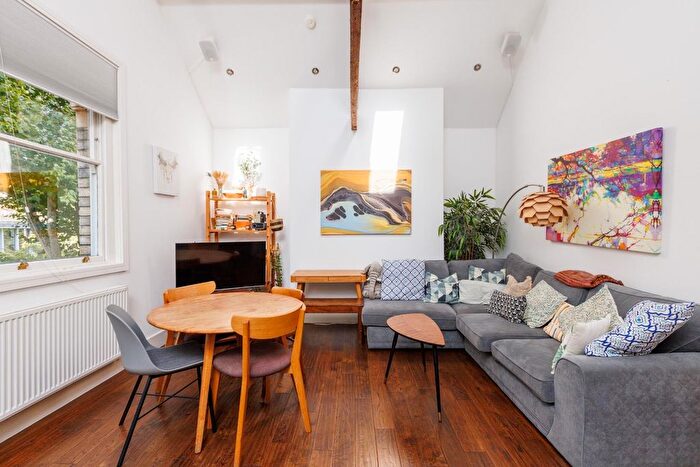 2 Bedroom Flat For Sale In Great George Street, Clifton, BS1