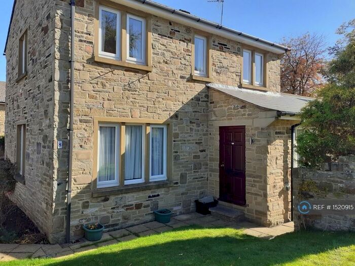 4 Bedroom Detached House To Rent In Harrogate, Harrogate, HG2