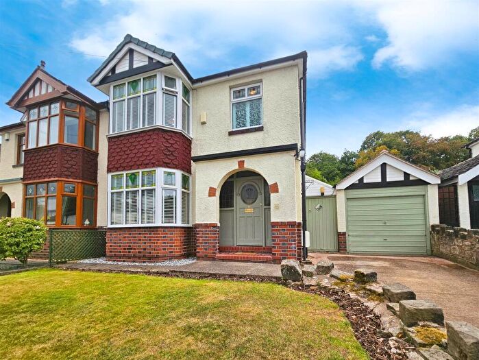 3 Bedroom Semi-Detached House For Sale In Park Avenue, Kidsgrove, Stoke-On-Trent, ST7