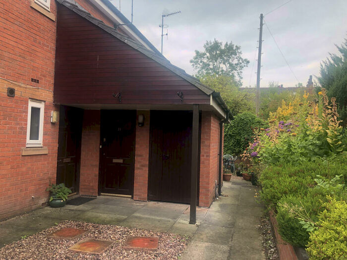 1 Bedroom Flat To Rent In Westgate Avenue, Bolton, BL1