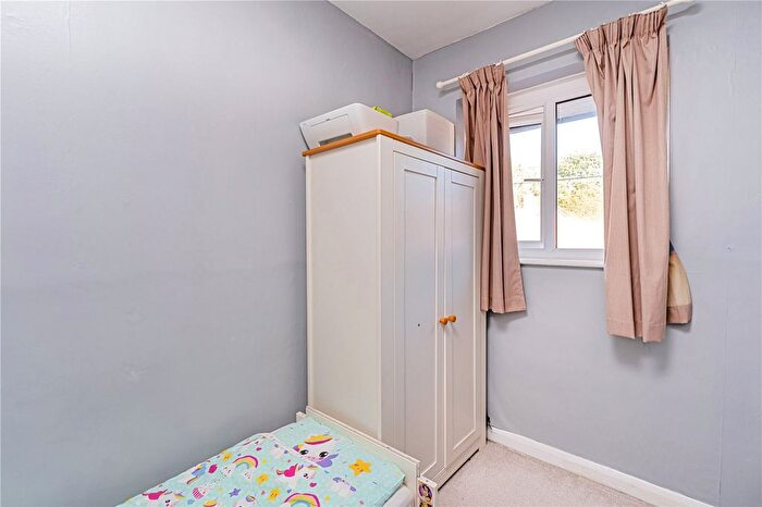 3 Bedroom Terraced House For Sale In Fulwell Park Avenue, Twickenham, TW2