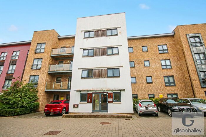 2 Bedroom Flat For Sale In Bertram Way, Norwich, NR1