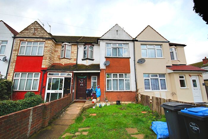 3 Bedroom Semi Detached House To Rent In The Grange, Wembley, HA0