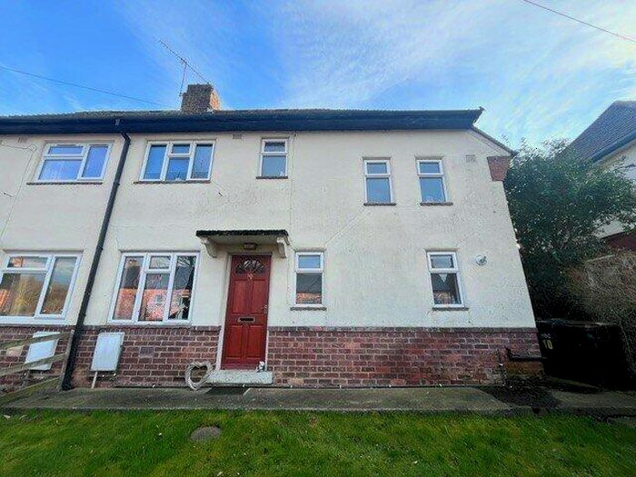 3 Bedroom Semi-Detached House To Rent In Ailcey Road, Ripon, North Yorkshire, Uk, HG4