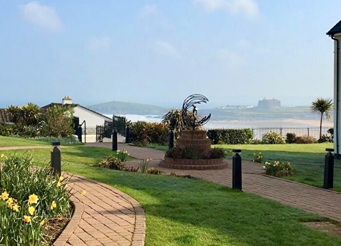 2 Bedroom Flat For Sale In Pentire Avenue, Newquay, TR7