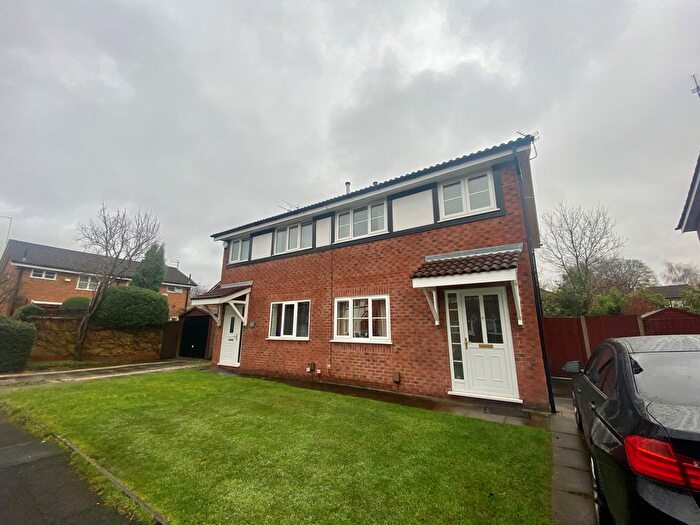 3 Bedroom Semi Detached House To Rent In Francis Road, Manchester, M20