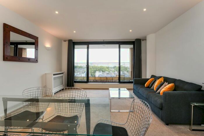 2 Bedroom Flat To Rent In Cromwell Road, London, SW7