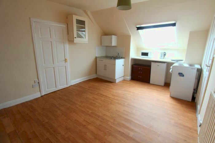 1 Bedroom Property To Rent In Thrush Street, Sheffield, S6
