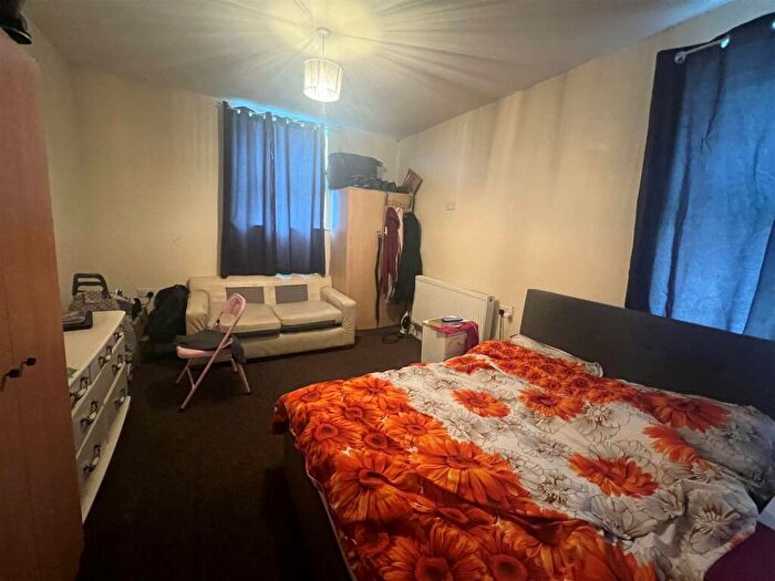 5 Bedroom Terraced House To Rent In Berkeley Street, Hull, HU3