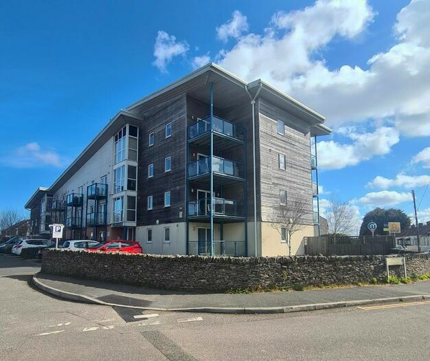 1 Bedroom Flat To Rent In Vyvyans Court, Tuckingmill, Camborne, TR14