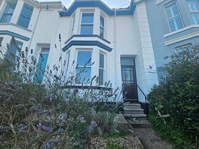4 Bedroom Property To Rent In Parkham Road, Brixham, TQ5