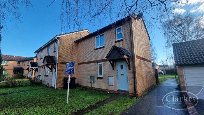 2 Bedroom Semi Detached House For Sale In Throop Shawford Road, Bournemouth, BH8