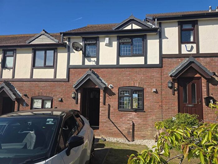 2 Bedroom Terraced House To Rent In Bryn Y Fedwen, Llandudno, LL30