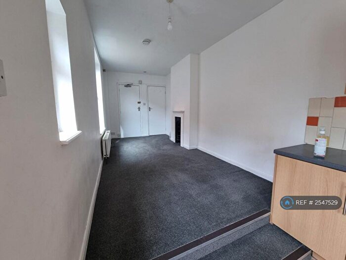 Studio To Rent In Cowper Street, Northampton, NN1