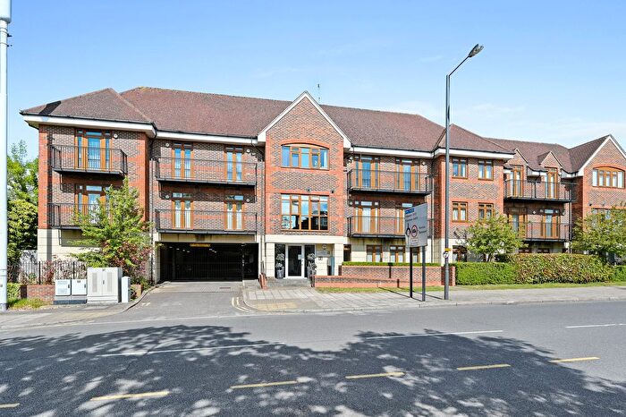 2 Bedroom Flat To Rent In Uxbridge Road, Harrow, HA3