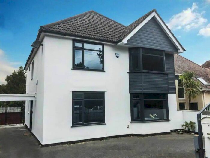 4 Bedroom Detached House To Rent In Canford Cliffs Road, Canford Cliffs, Poole, BH13