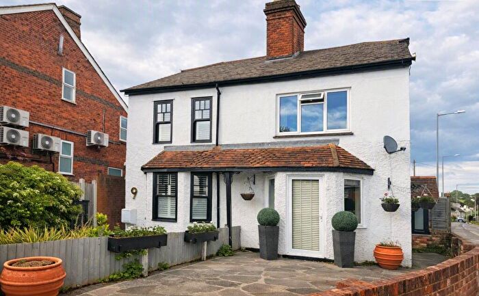 3 Bedroom Semi-Detached House For Sale In The Green, Wooburn Green, Buckinghamshire, HP10