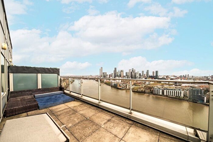 2 Bedroom Flat For Sale In George Beard Road, Deptford, SE8