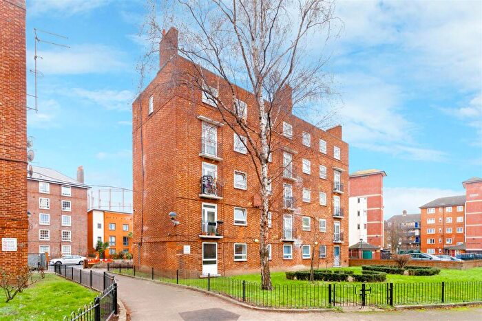 1 Bedroom Flat For Sale In Atkinson House, Pritchards Road, London, E2