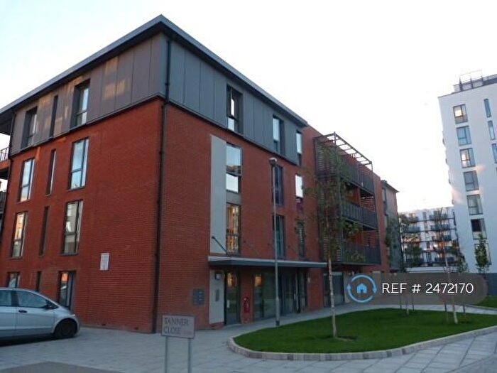 3 Bedroom Flat To Rent In Colindale, London, NW9