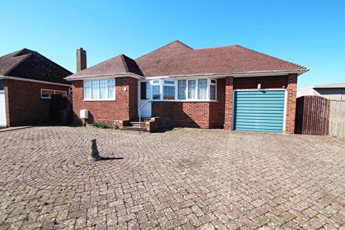 3 Bedroom Detached Bungalow For Sale In Chatfield Crescent, Eastbourne, BN22