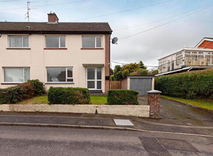 3 Bedroom Semi-Detached House For Sale In Kensington Avenue, Banbridge, BT32