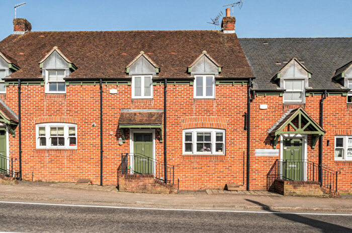 3 Bedroom Terraced House For Sale In High Street, Twyford, Winchester, Hampshire, SO21
