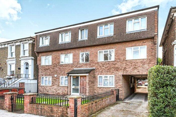 2 Bedroom Flat To Rent In Cambridge Road North, London, W4