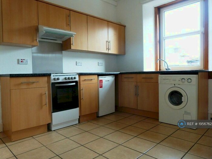 1 Bedroom Flat To Rent In Barrack Street, Perth, PH1