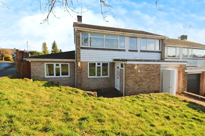 4 Bedroom End Of Terrace House To Rent In Saxon Leas, Winterslow, SP5