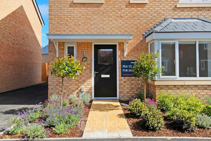 3 Bedroom Detached House For Sale In Aspen Walk, Halstead Road, Eight Ash Green, Colchester, CO6