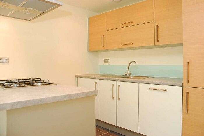 2 Bedroom Flat To Rent In Merchants Quarters, Bow, London, E3