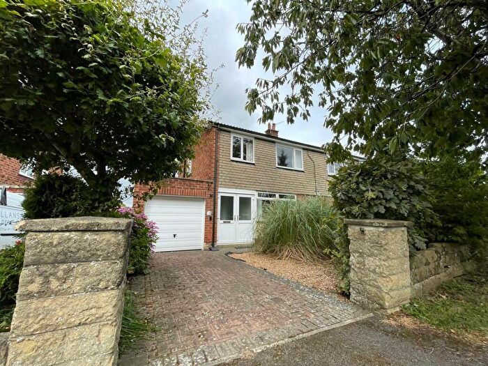 3 Bedroom Semi-Detached House For Sale In Pennine View, Northallerton, DL7