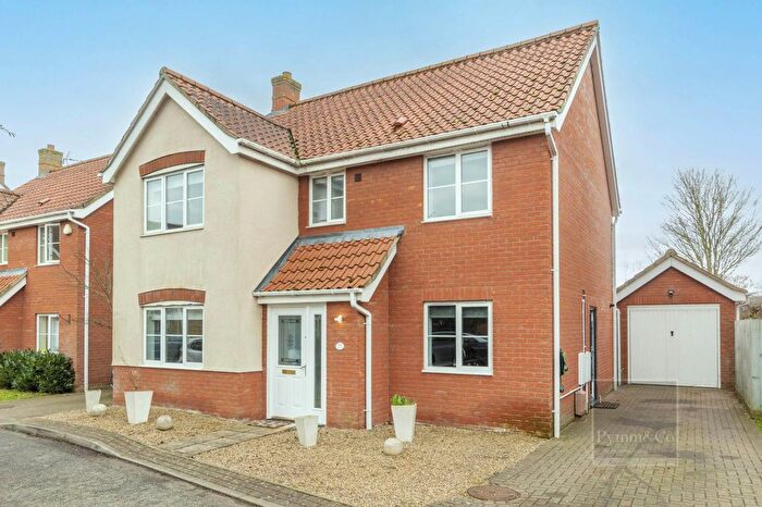 3 Bedroom Detached House For Sale In Mardle Street, Three Score, NR5