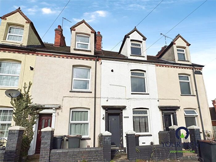 3 Bedroom Terraced House For Sale In Chapel Street, Bedworth, Warwickshire, CV12