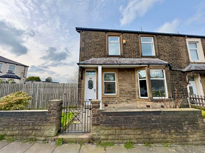 3 Bedroom End Terrace House For Sale In Coal Clough Lane, Burnley, BB11