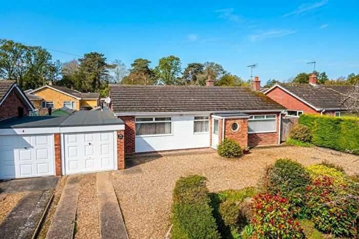 2 Bedroom Detached House For Sale In Lockhart Road, Ellingham, Bungay, NR35