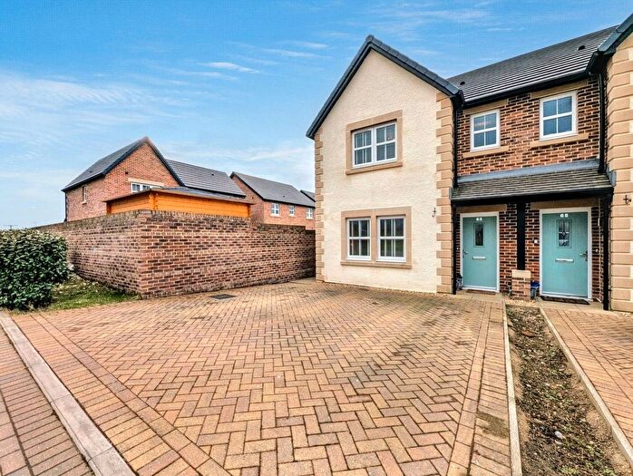 3 Bedroom Semi-Detached House For Sale In Sycamore Drive, Seaton, CA14