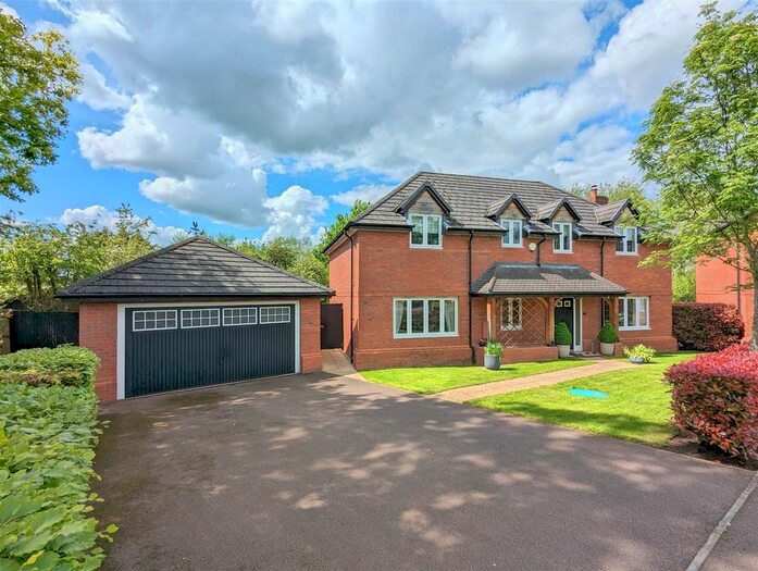 5 Bedroom Detached House For Sale In Orchard Close, Welland, Malvern, WR13