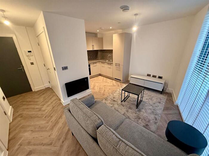 Studio To Rent In Weavers House, Castleward Boulevard, Derby, DE1