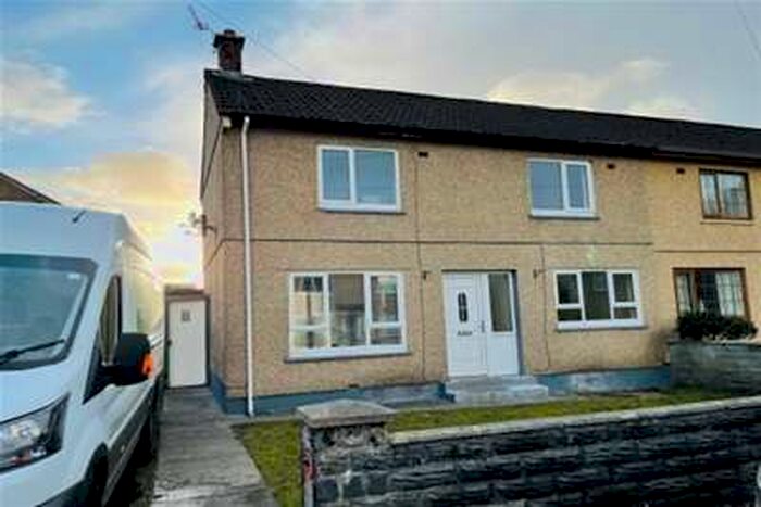 3 Bedroom House To Rent In Rhosnewydd, Tumble, Carmarthenshire, SA14