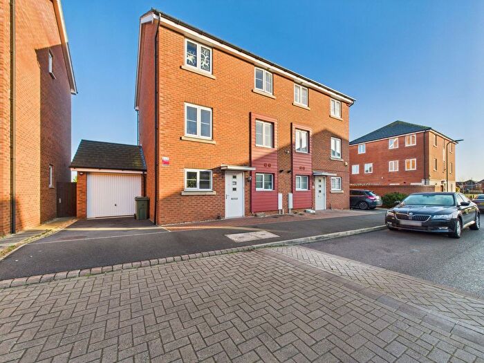 4 Bedroom Semi Detached House For Sale In Lima Way, Peterborough, PE2