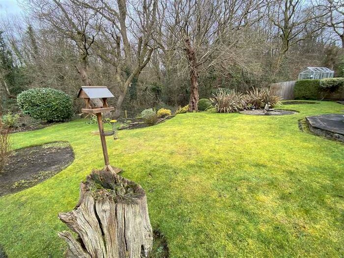 3 Bedroom Detached Bungalow For Sale In Werfa, Abernant, Aberdare, Mid