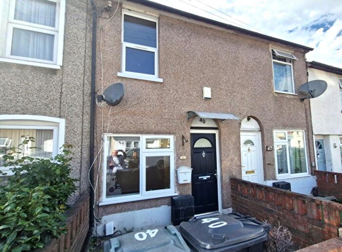 2 Bedroom Terraced House To Rent In St. Albans Road, Dartford, Kent, DA1