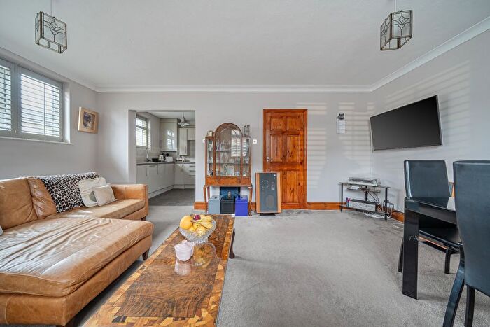 2 Bedroom Flat For Sale In Ivor House, Rectory Lane, Sidcup, DA14