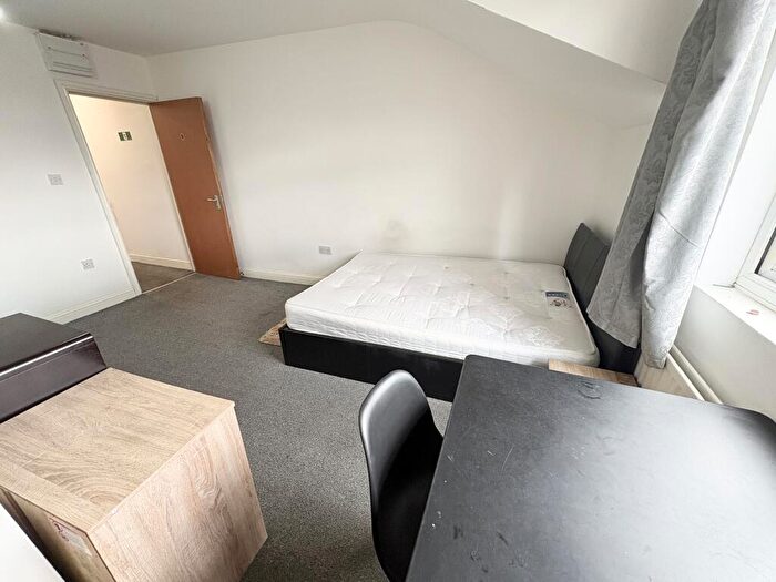 1 Bedroom Apartment To Rent In City Road, Edgbaston, B16