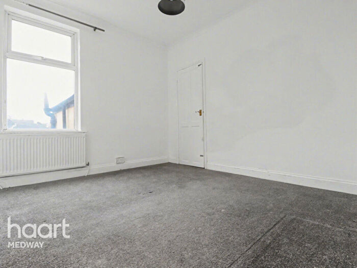 2 Bedroom Terraced House To Rent In Canterbury Street, Gillingham, ME7